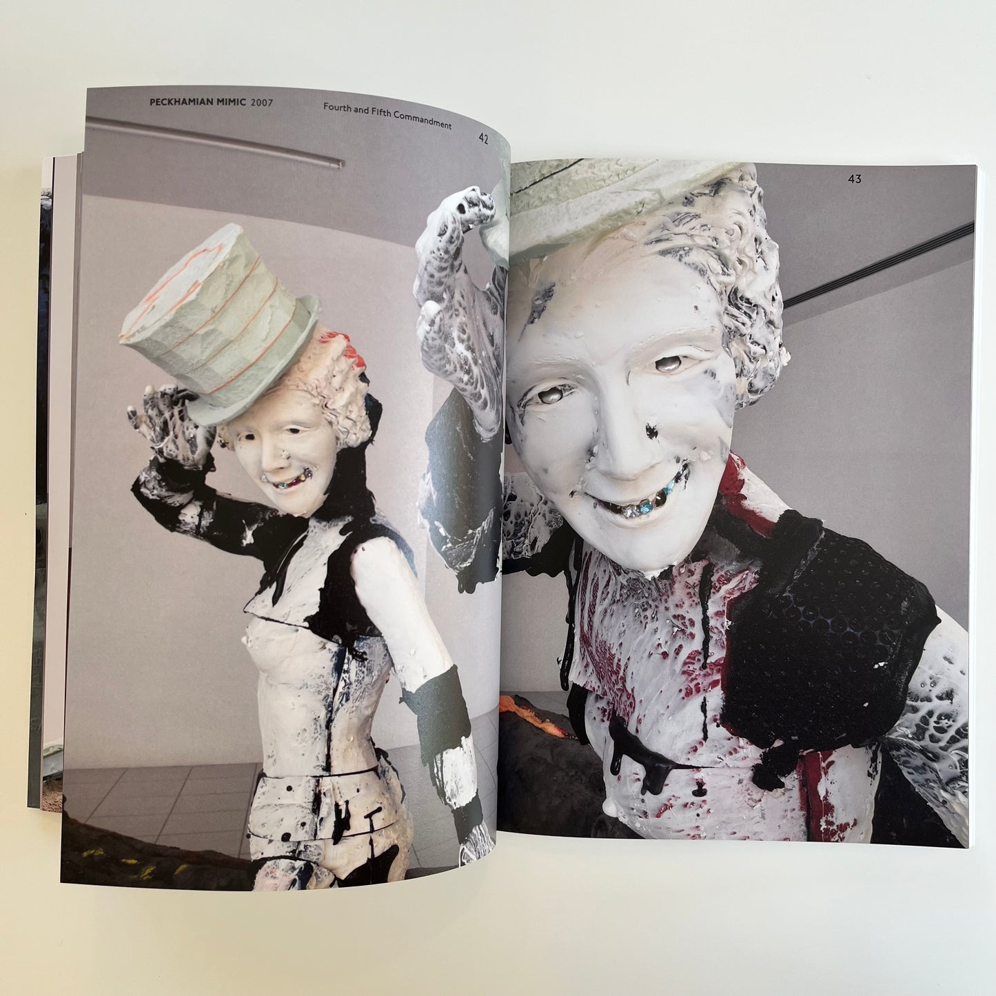 Folkert de Jong - Circle oft Trust